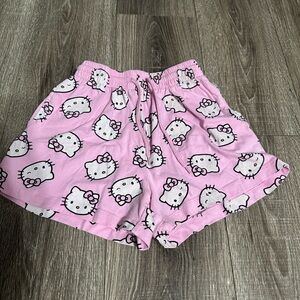 Hello Kitty Pink Patterned Shorts